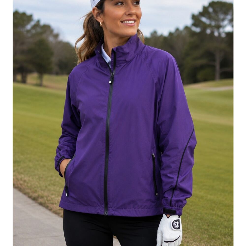 FootJoy Womens Golf Jacket Plum M NWOT Water Repellant Layering Performance